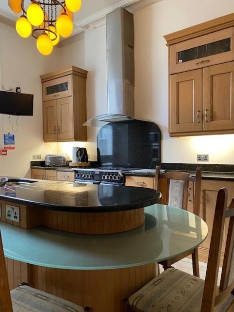Antrim House Guest Rooms & Suites (Adults Only) Portrush Εξωτερικό φωτογραφία