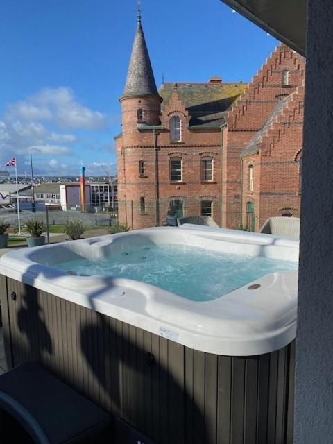 Antrim House Guest Rooms & Suites (Adults Only) Portrush Εξωτερικό φωτογραφία